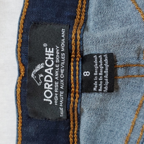 Ladies Jordache Jeans. Highrise Ankle Skinny. Size 8. Never worn - Picture 4 of 5